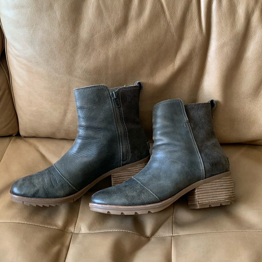 Sorel heeled waterproof boot